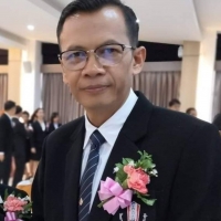 นิพล จักรชัย